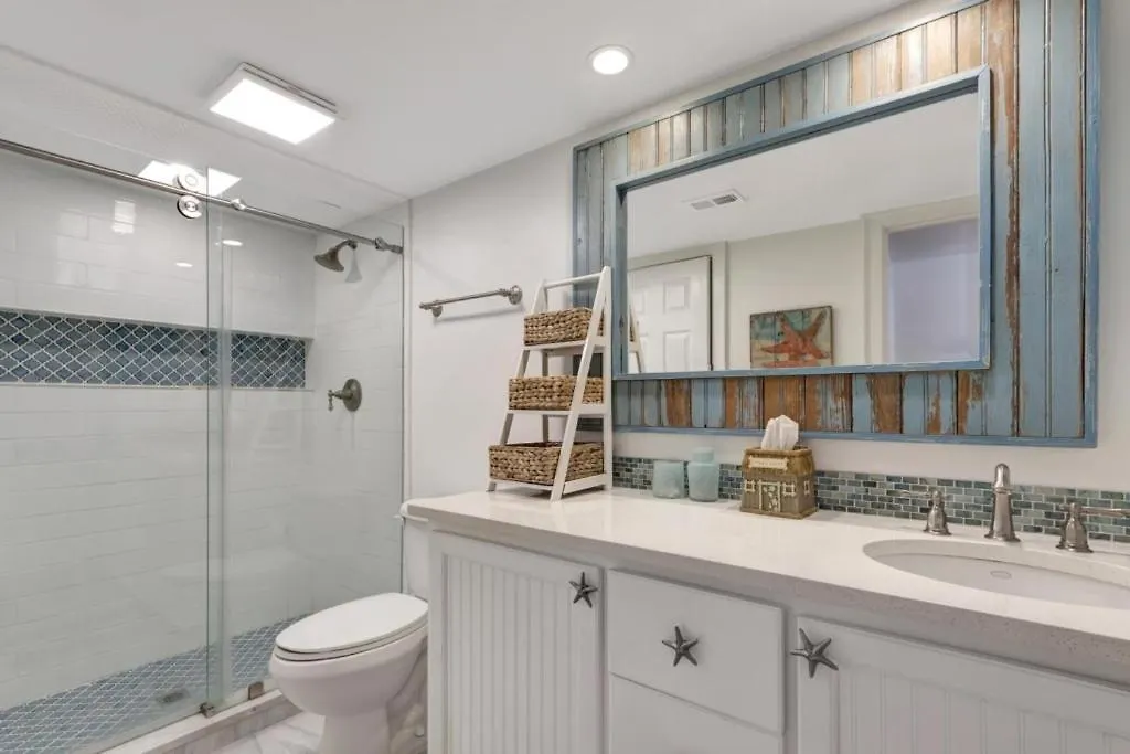Apartment Turtles And Tails Pd Turnberry Village Condo Hilton Head Island