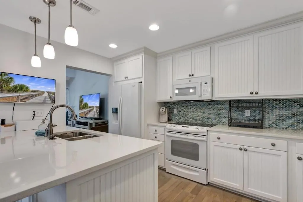 Turtles And Tails Pd Turnberry Village Condo Hilton Head Island 0*,