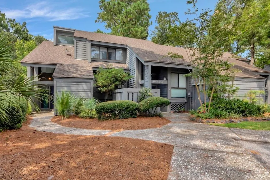 Apartment Turtles And Tails Pd Turnberry Village Condo Hilton Head Island United States
